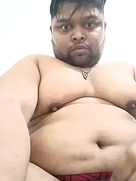 Snapshot of julywwrt chatting on 12.19.24 julywwrt online show from 12.19.24