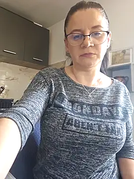 Snapshot of KristenVega chatting on 02.25.26 KristenVega online show from 02.25.26