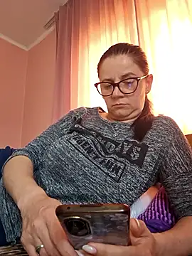 Snapshot of KristenVega chatting on 03.26.26 KristenVega online show from 03.26.26