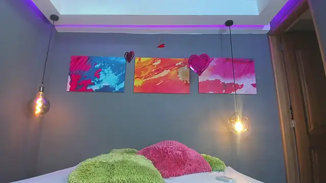 Snapshot of summer_lee_ chatting on 01.08.25 summer lee online show from 01.08.25