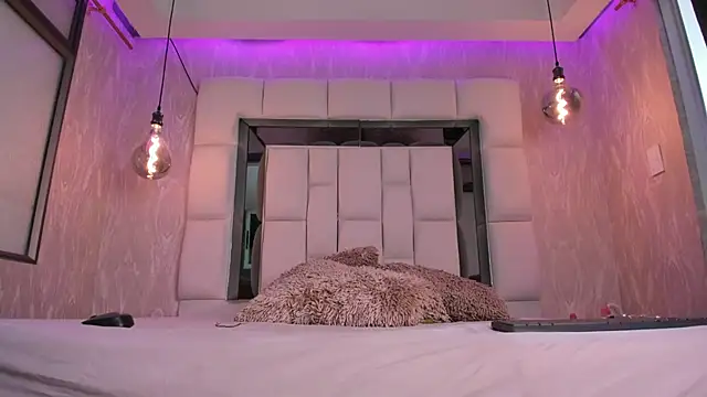 Snapshot of summer_lee_ chatting on 01.27.25 summer lee online show from 01.27.25