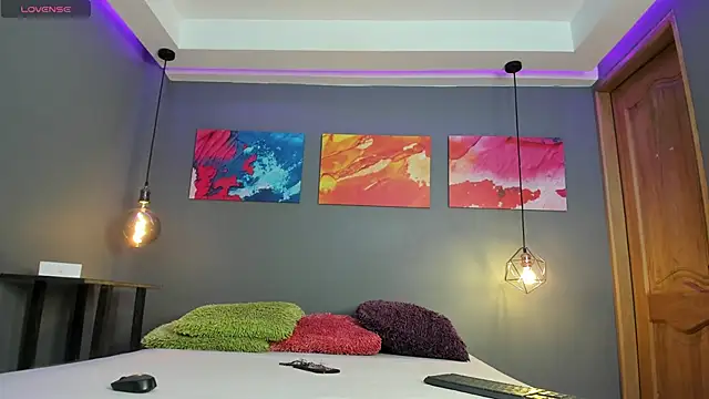 Snapshot of summer_lee_ chatting on 02.15.25 summer lee online show from 02.15.25