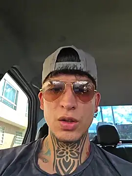  Tomy08calderon online show from 11.17.25