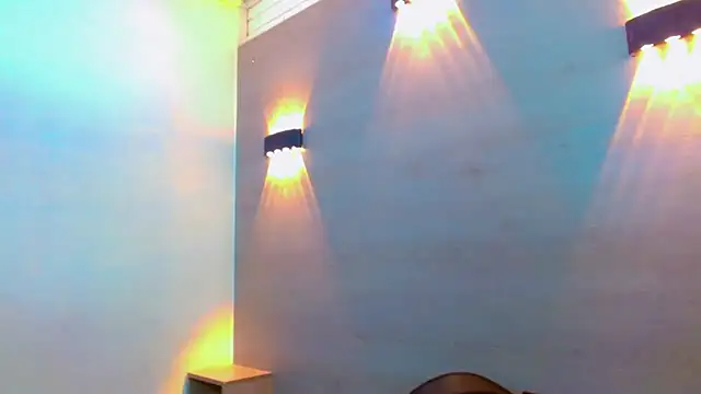 Snapshot of Sr_BonnyEthan chatting on 10.24.25 Sr BonnyEthan online show from 10.24.25