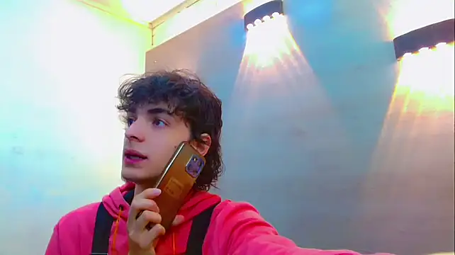 Snapshot of Sr_BonnyEthan chatting on 01.07.26 Sr BonnyEthan online show from 01.07.26