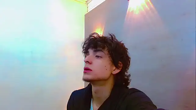 Snapshot of Sr_BonnyEthan chatting on 01.14.26 Sr BonnyEthan online show from 01.14.26