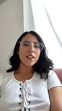 DaraBeckett online show from 05.03.26