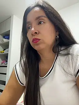 emely sexx20 online show from 06.15.26