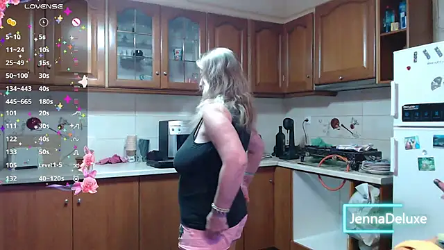 JennaDeluxe online show from 06.13.26