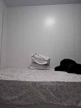 Snapshot of Edw95S chatting on 03.28.26 Edw95S online show from 03.28.26