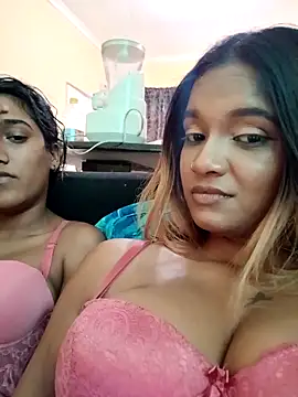 Indianqueen03 online show from 10.18.25