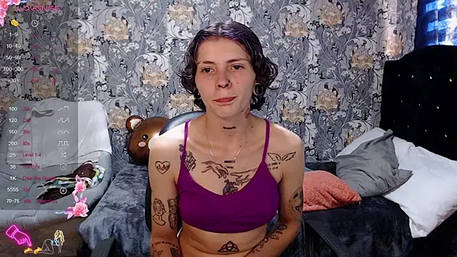 pretty cristal69 online show from 05.04.26