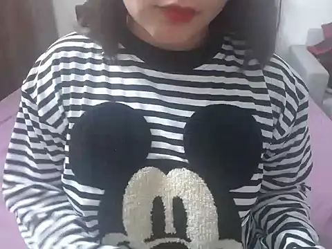 Mochi Soft online show from 12.01.25