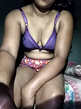 Snapshot of Sexygarl1024 chatting on 10.31.25 Sexygarl1024 online show from 10.31.25