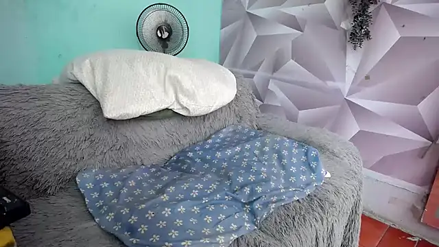 krityn 12 online show from 10.25.25