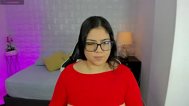 iris torrez  online show from 06.04.26