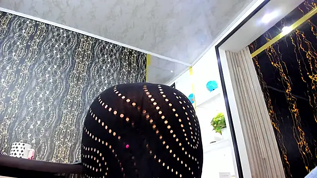 MissEscarleth online show from 01.29.25