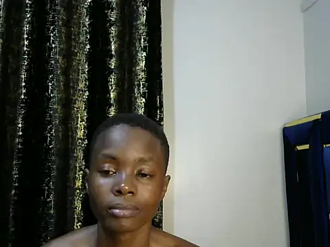 Snapshot of Kababy_love chatting on 01.24.25 Kababy love online show from 01.24.25