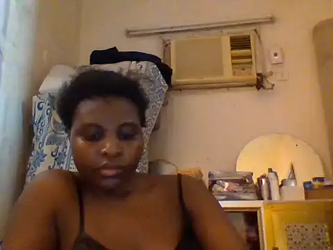 queenzuena online show from 06.23.26