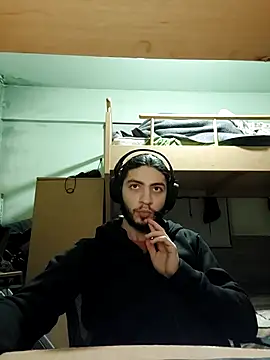 kleineid77 online show from 12.16.25