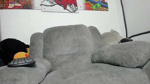 isaaclatino online show from 09.23.25