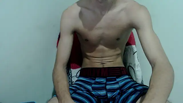 isaaclatino online show from 04.25.26