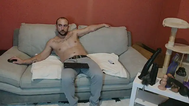 LeleMrBoa93-FF online show from 09.12.25