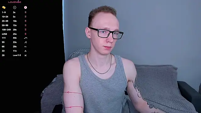 Snapshot of Alex_silents chatting on 06.23.26 Alex silents online show from 06.23.26