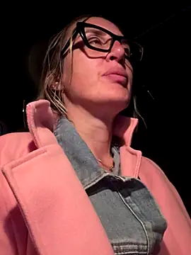 casalinga88 online show from 10.25.25