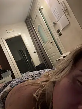 casalinga88 online show from 11.04.25