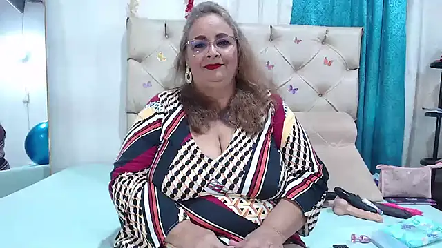 BBW salome online show from 12.26.24