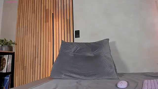 Snapshot of honeyhot69__ chatting on 01.11.26 honeyhot69 online show from 01.11.26