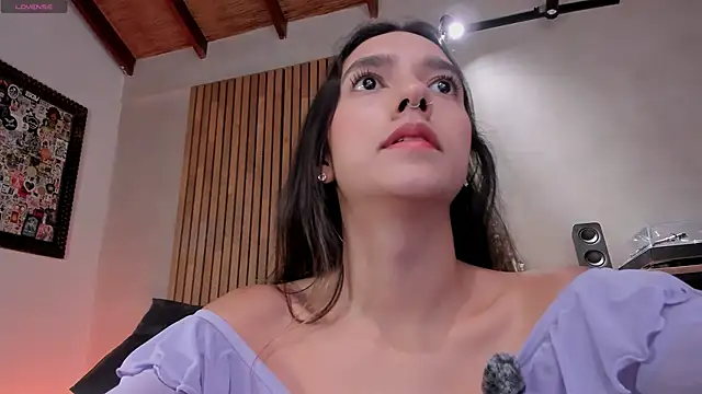 Snapshot of honeyhot69__ chatting on 03.13.26 honeyhot69 online show from 03.13.26