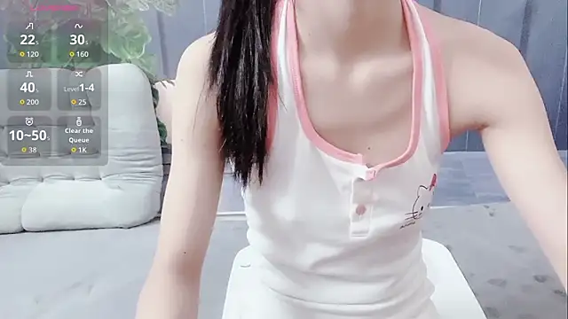 Snapshot of Sarah-ery chatting on 09.13.25 Sarah-ery online show from 09.13.25