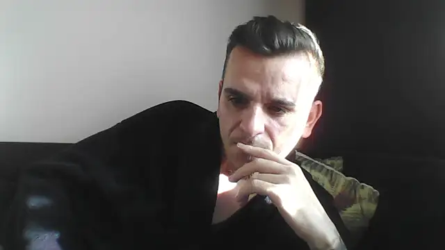 Huge cock22cm online show from 01.19.25