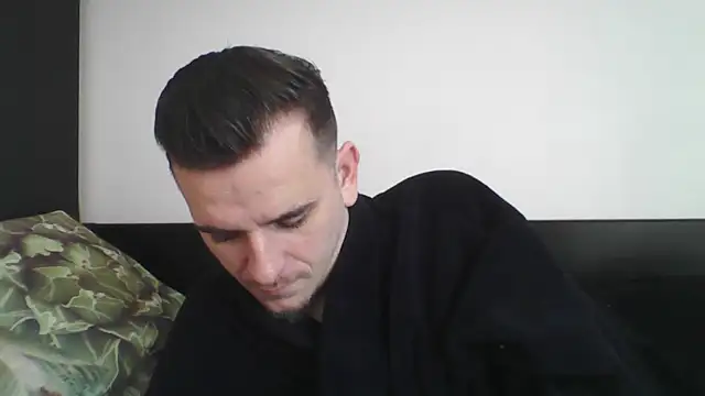 Huge cock22cm online show from 03.04.25