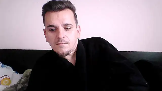 Huge cock22cm online show from 10.06.25