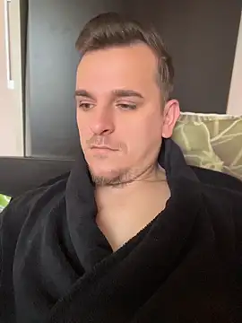 Huge cock22cm online show from 04.28.26