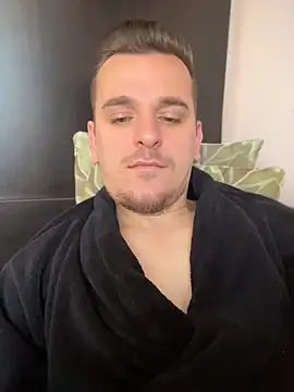 Huge cock22cm online show from 05.05.26