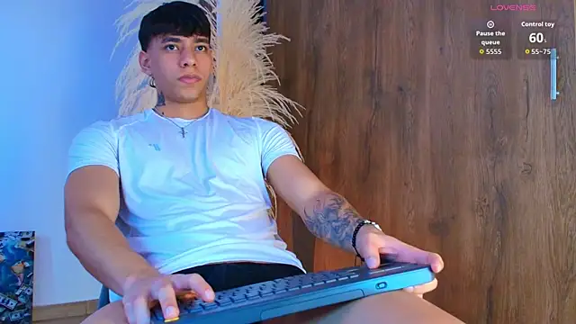 Josep Davies online show from 11.02.25