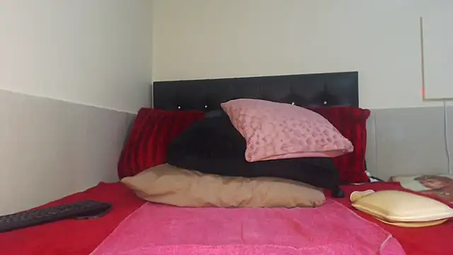 Fiercefoxxy online show from 05.14.26