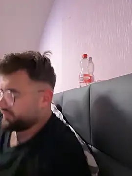 Snapshot of yxssxn24403 chatting on 10.06.25 yxssxn24403 online show from 10.06.25