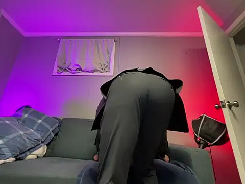 Snapshot of mouser21212 chatting on 02.14.25 mouser21212 online show from 02.14.25