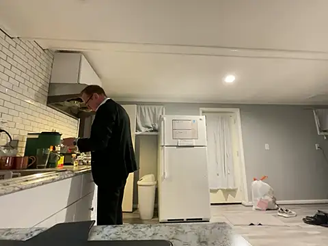 Snapshot of mouser21212 chatting on 02.17.25 mouser21212 online show from 02.17.25