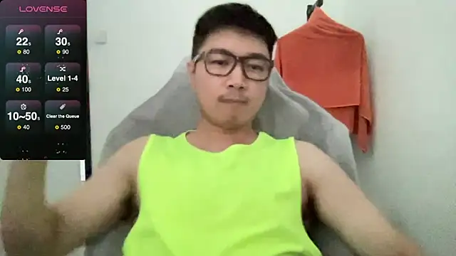 Snapshot of christopherlonger chatting on 03.14.25 christopherlonger online show from 03.14.25