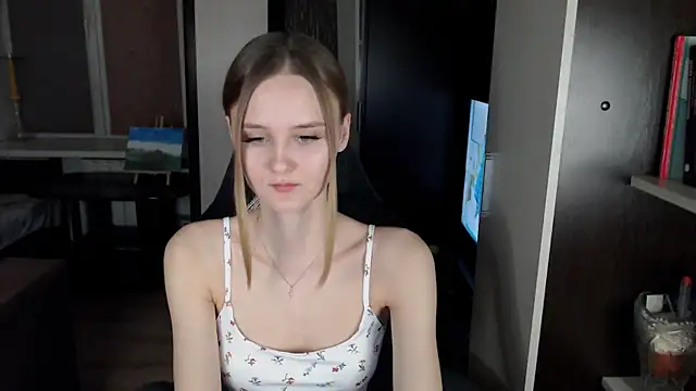  Sansa stark  online show from 02.17.25