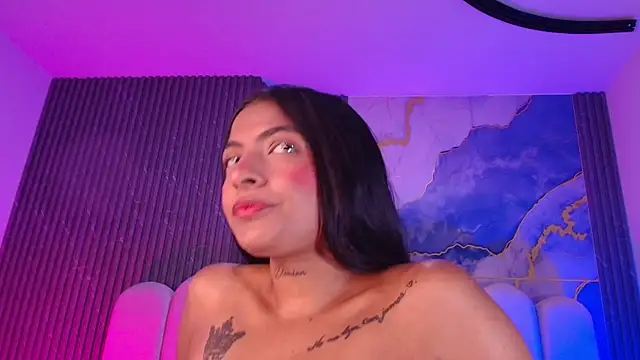 hot dione online show from 04.30.26