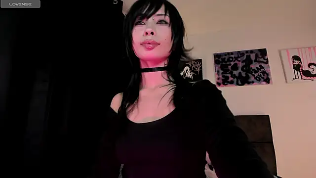 Snapshot of satanbabee chatting on 07.16.26 satanbabee online show from 07.16.26