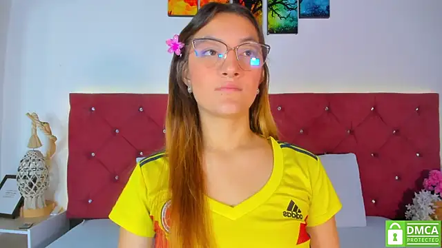 Ruth harvey  online show from 09.09.25