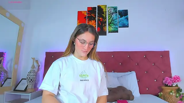 Ruth harvey  online show from 09.21.25